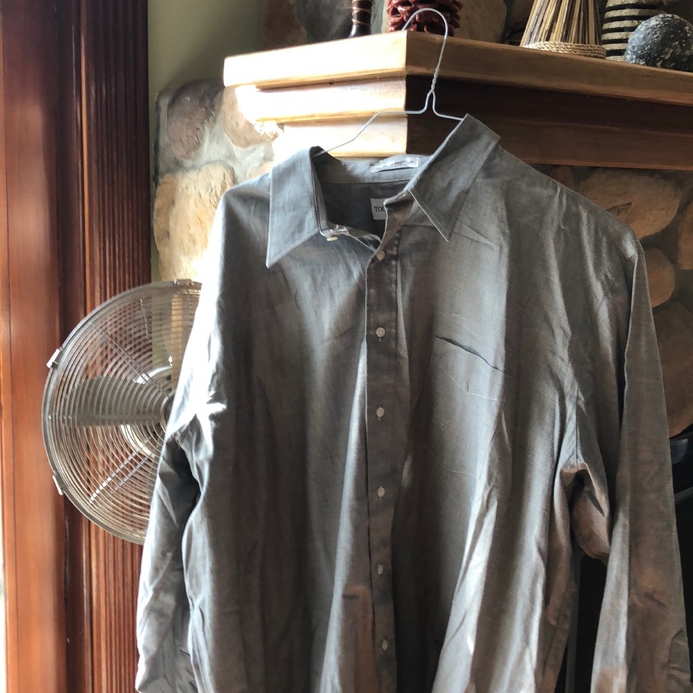 Men’s dress shirt